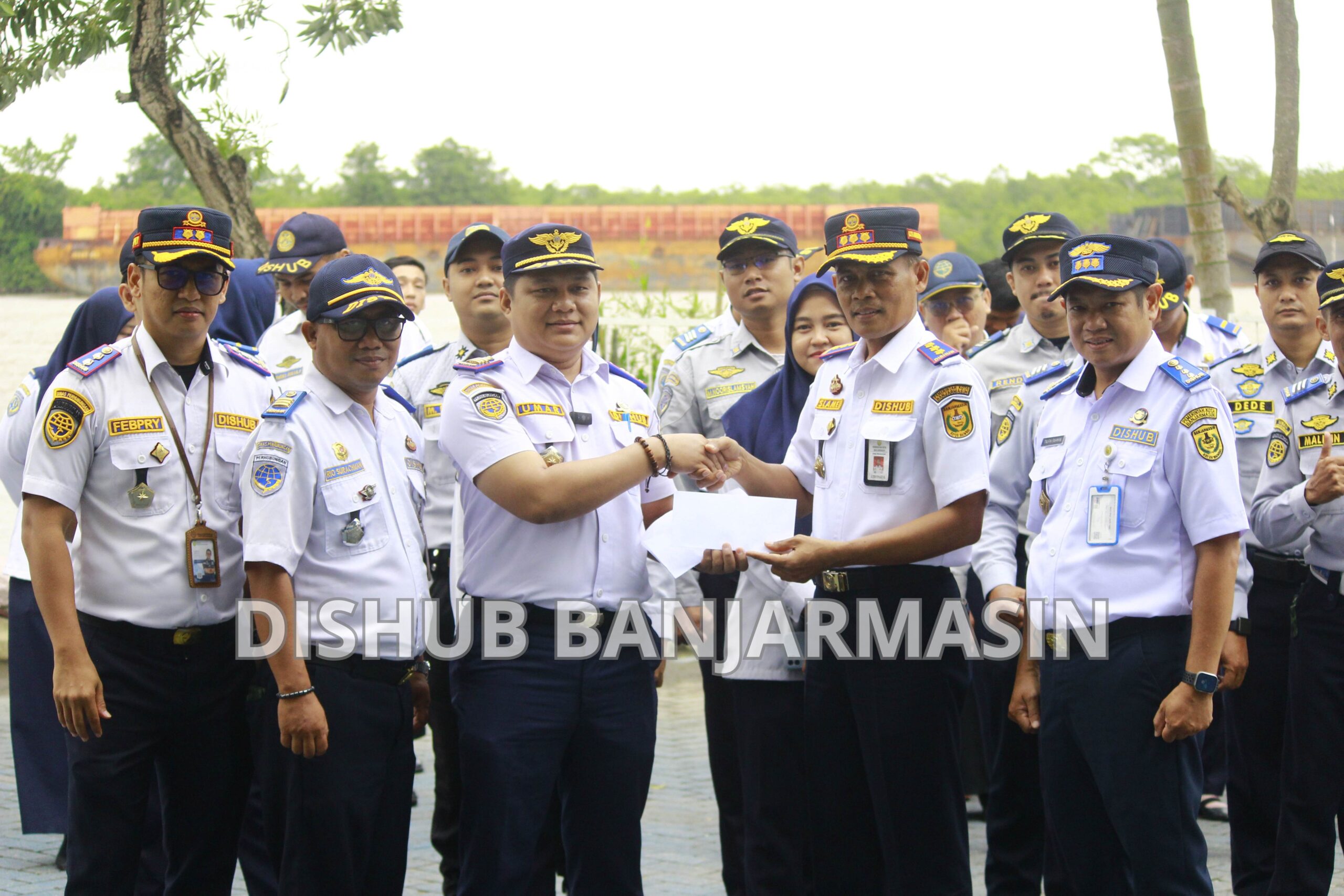 UPTD Parkir Sabet Juara Lomba Yel Yel Internal Dishub Banjarmasin