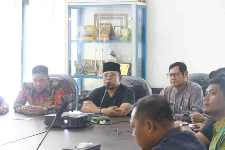 Kunjungan Komisi II DPRD Kota Pasuruan dan  Dishub Kota Pasuruan “terkait optimalisasi pengelolaan parkir tepi jalan guna meningkatkan Pendapatan Asli Daerah (PAD)”