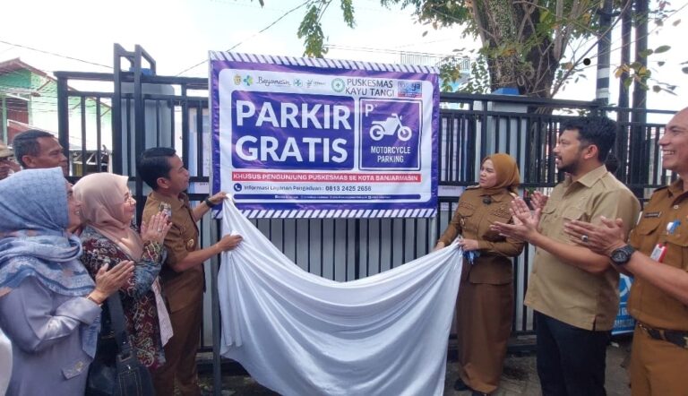 Parkir Gratis di Semua Puskesmas Kota Banjarmasin Resmi Berlaku, Komitmen Wali Kota dan Wakil Wali Kota untuk Layanan Kesehatan Lebih Nyaman
