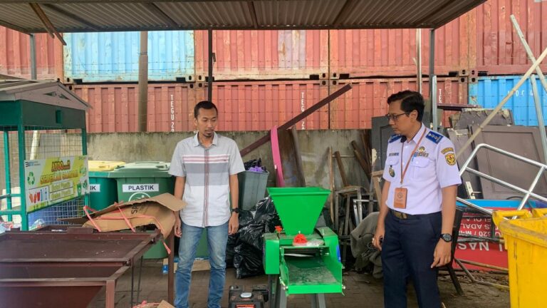 Dishub Kota Banjarmasin Kunjungi Pelindo, Koordinasi dan Tinjau Pengelolaan Sampah di Wilayah Kerja Pelabuhan