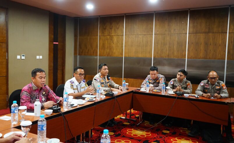 “100 Hari Kerja Wali Kota dan Wakil Walikota Banjarmasin” Parkir Liar dan ODOL Jadi Sorotan Forum Lalu Lintas Tahun 2025”