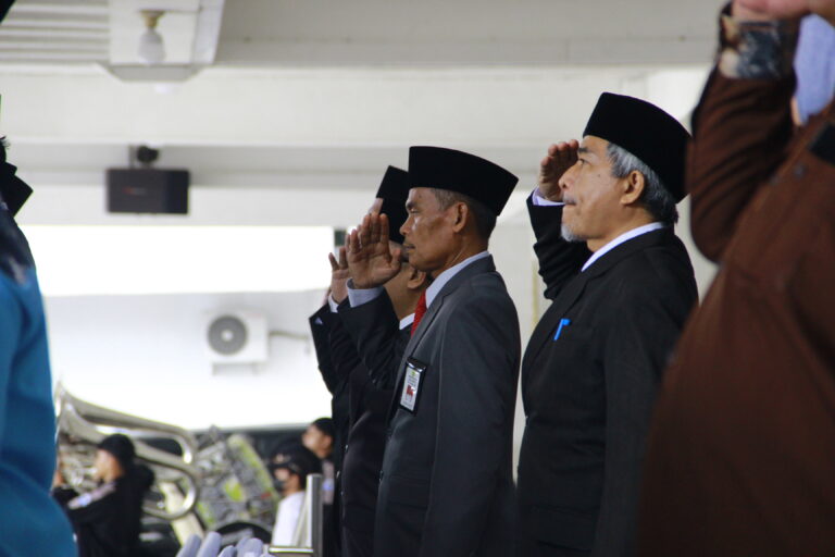 Peringati Hari Lahir Pancasila, Kepala Dinas Perhubungan Kota Banjarmasin Hadiri Apel Bersama di Balai Kota