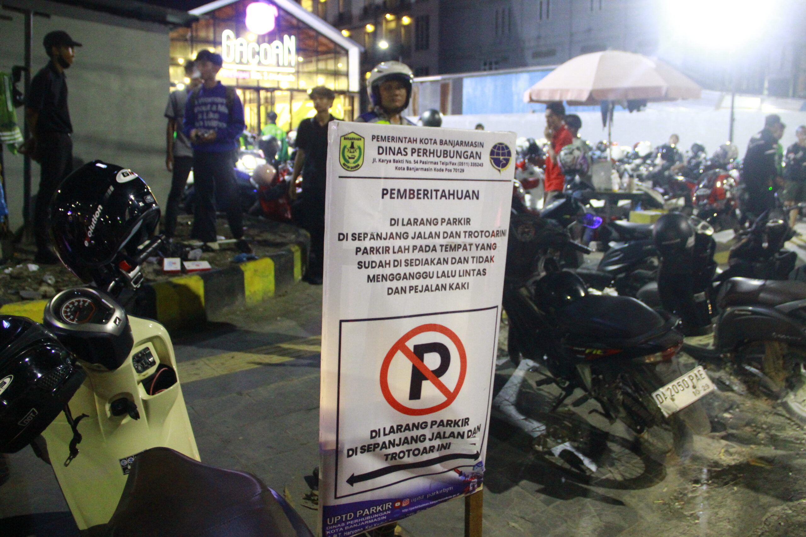 Dishub Banjarmasin Tertibkan Parkir Sembarangan di Trotoar dan Jukir Liar di Sepanjang Jalan H. Hasan Baseri