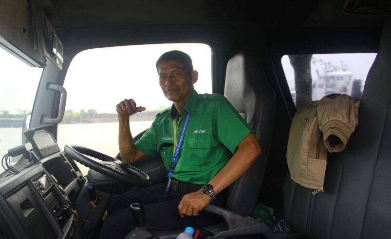 Cerita di Balik Kemudi  Suparmin: Dari Taksi Kota ke Trans Banjarmasin