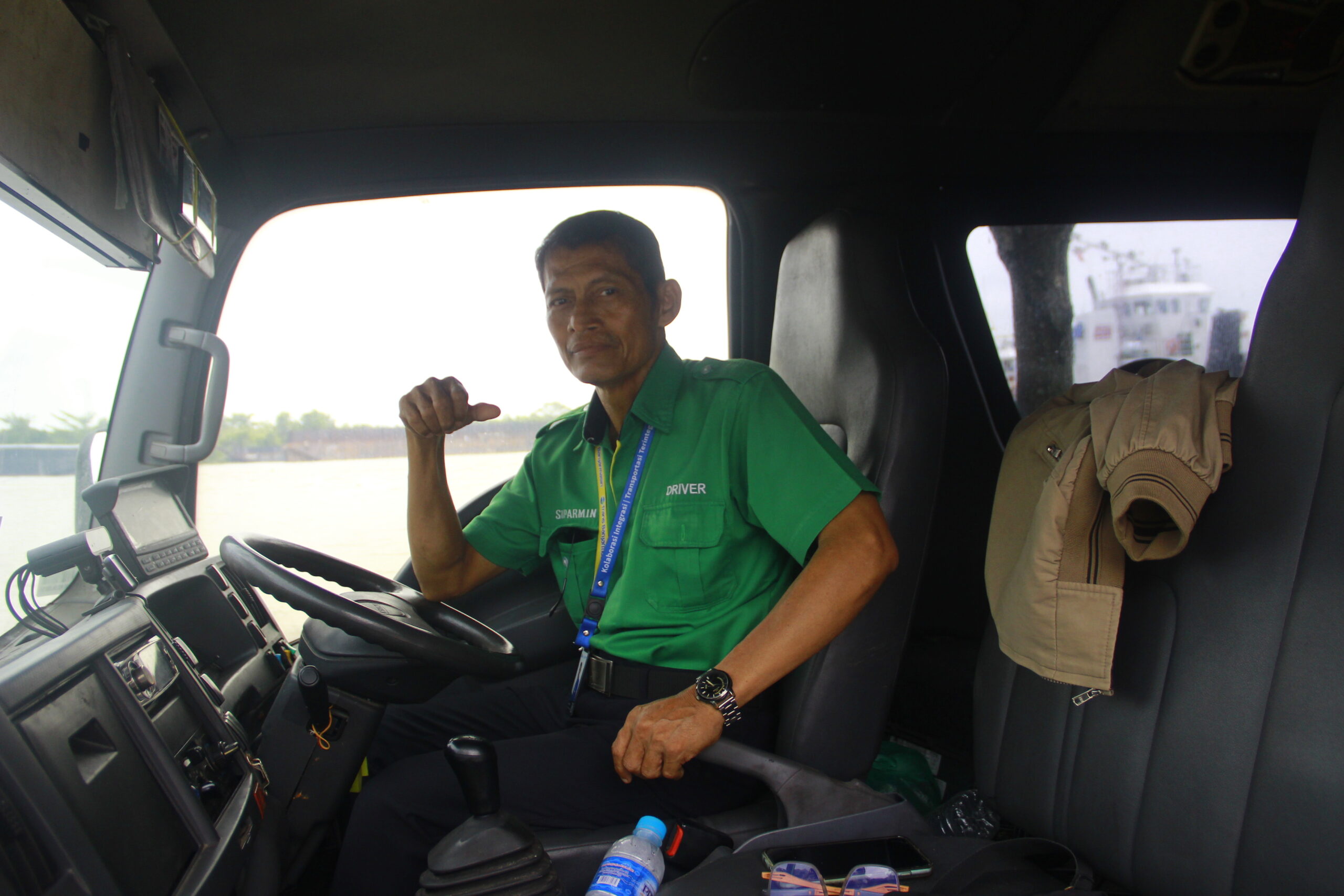 Cerita di Balik Kemudi  Suparmin: Dari Taksi Kota ke Trans Banjarmasin