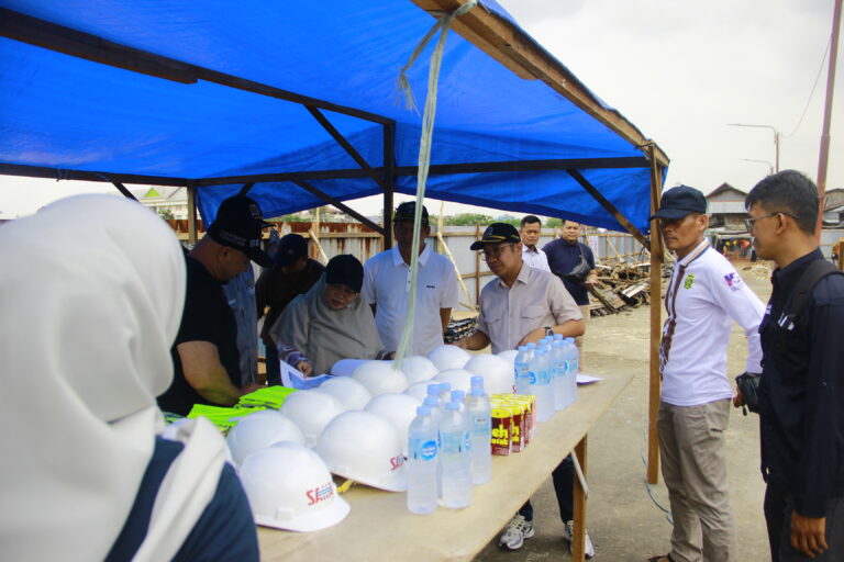 Komisi III DPRD Kota Banjarmasin Lakukan Monitoring Pembangunan Dermaga Pasar Baru, Dishub Siap Maksimalkan Fungsi Infrastruktur Transportasi Sungai