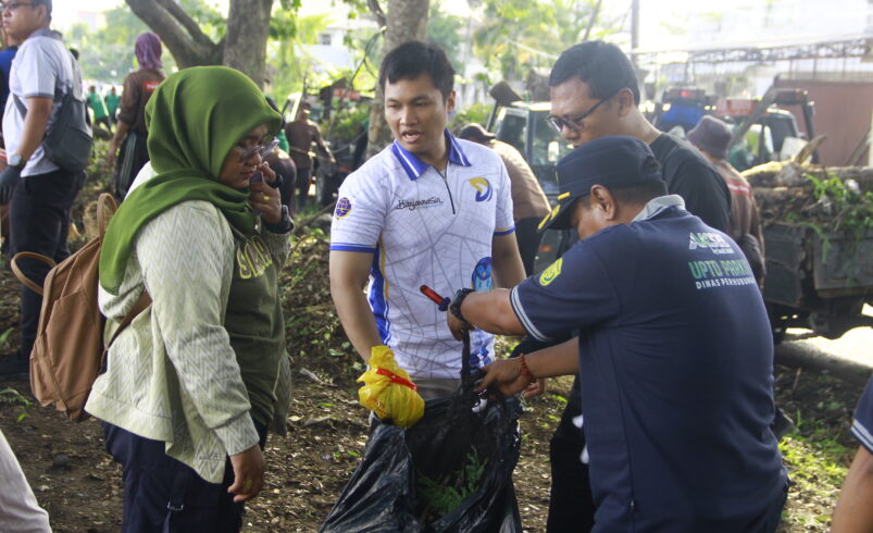 Dishub Banjarmasin Ikut Sukseskan Clean Up Day di RK Ilir