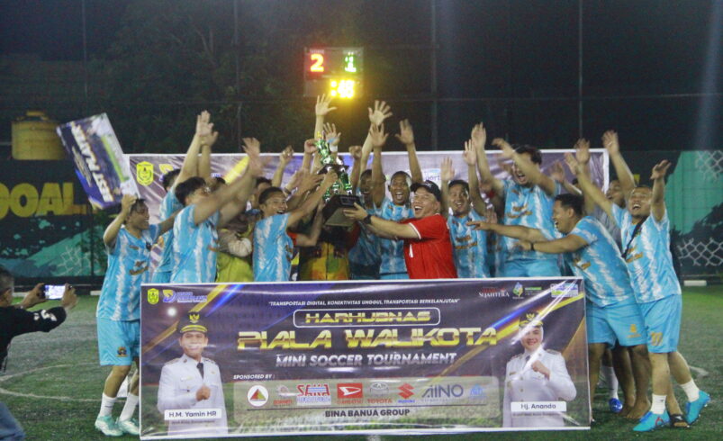 Turnamen Mini Soccer Piala Wali Kota Banjarmasin Resmi Ditutup, Distrik Navigasi Raih Juara Pertama