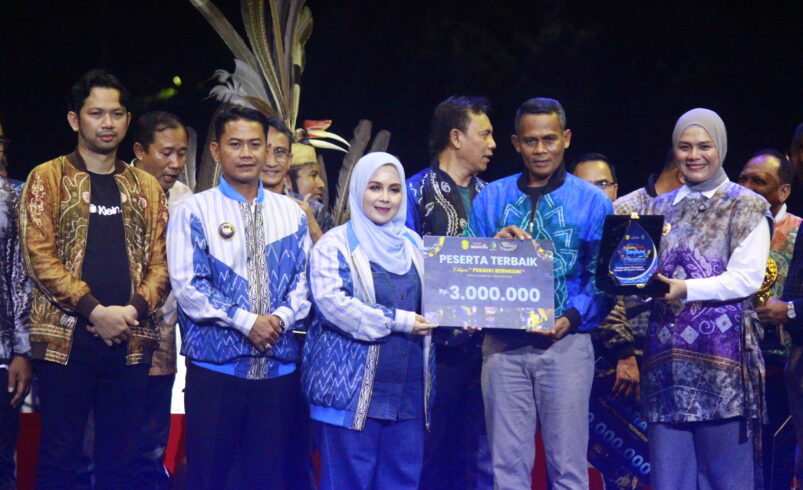 Dishub dan Disperdagin Banjarmasin Raih 10 Peserta Terbaik Kategori Perahu Bermesin di Festival Jukung Tanglong 2025