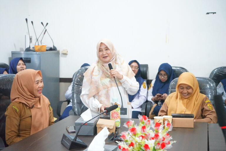 Pisah Sambut Pengurus DWP Dishub Kota Banjarmasin Berlangsung Haru