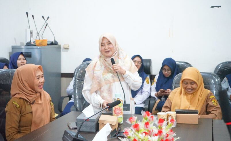 Pisah Sambut Pengurus DWP Dishub Kota Banjarmasin Berlangsung Haru