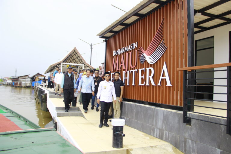 Pemko Banjarmasin Resmikan Shelter Air Kota Lama dan Dermaga Pasar Baru, Luncurkan BTS Trans Banjarmasin serta Program Mudik Gratis